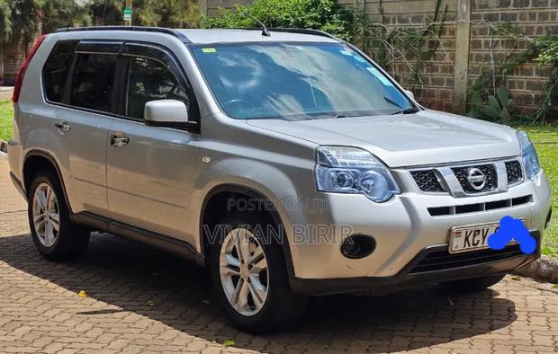Nissan X-Trail 2013 Silver