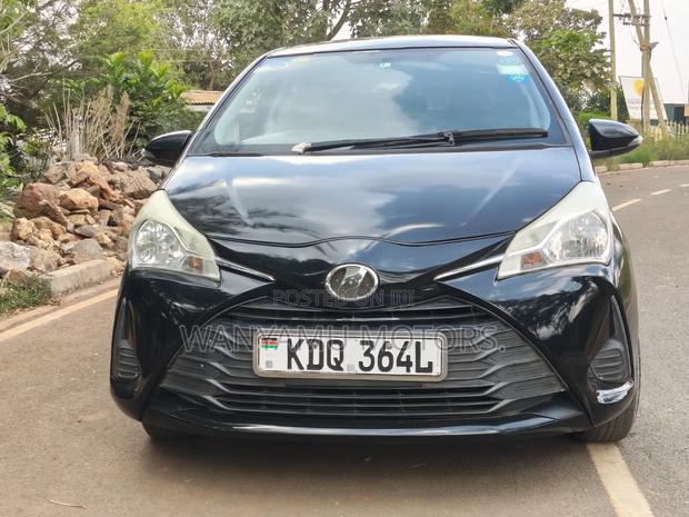 Toyota Vitz 2017 Black