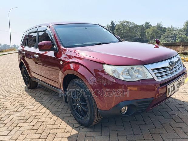 Subaru Forester 2012 Maroon