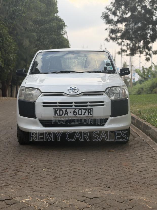 Toyota Probox 2015 White