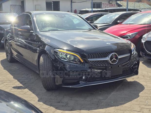Mercedes-Benz C200 2020