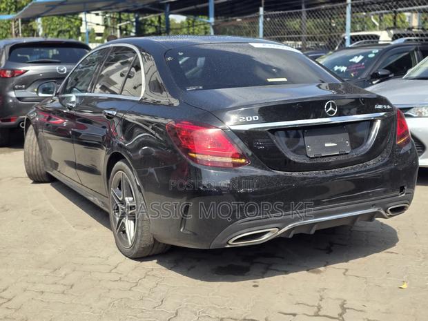 Mercedes-Benz C200 2020