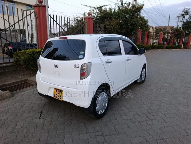 Daihatsu Mira 2016 White