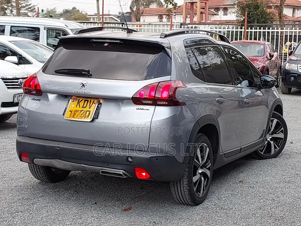 Peugeot 2008 2018 Silver