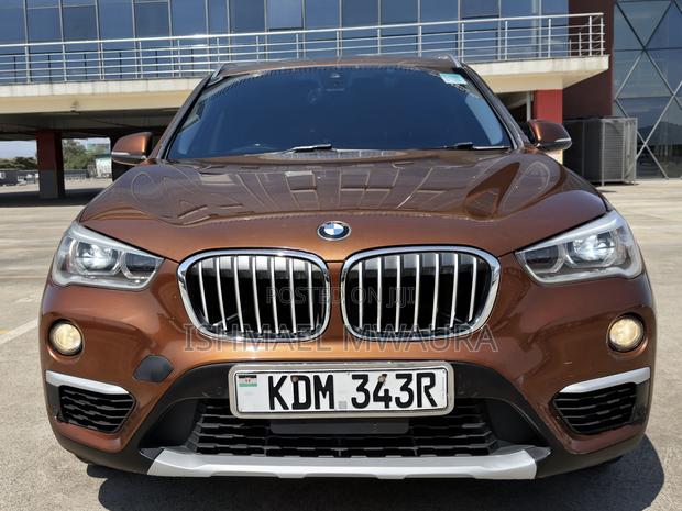 BMW X1 xDrive28i AWD 2016 Brown