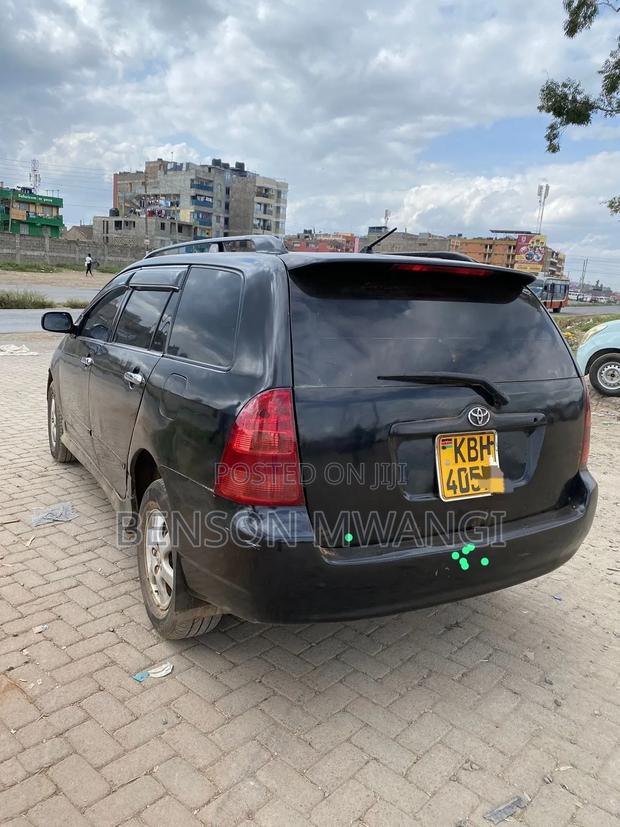 Toyota Corolla Fielder 2002 Black