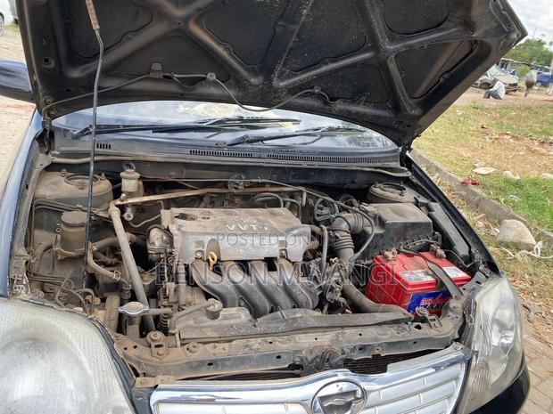 Toyota Corolla Fielder 2002 Black