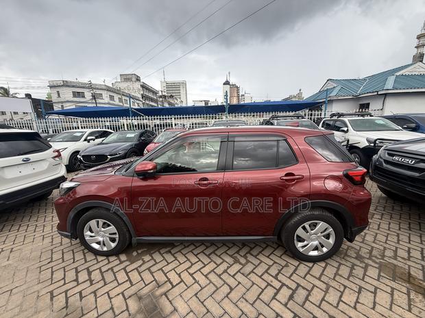 Toyota Raize 2020 Red