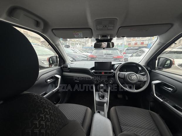 Toyota Raize 2020 Red
