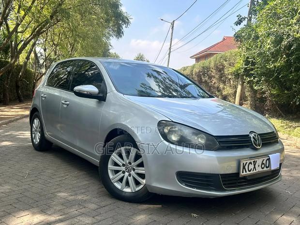 Volkswagen Golf 2012 Silver