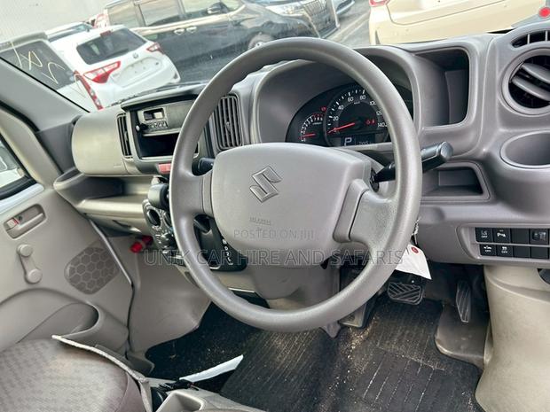 Suzuki EV 2019 White