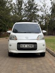 Toyota Porte 2012 White for sale