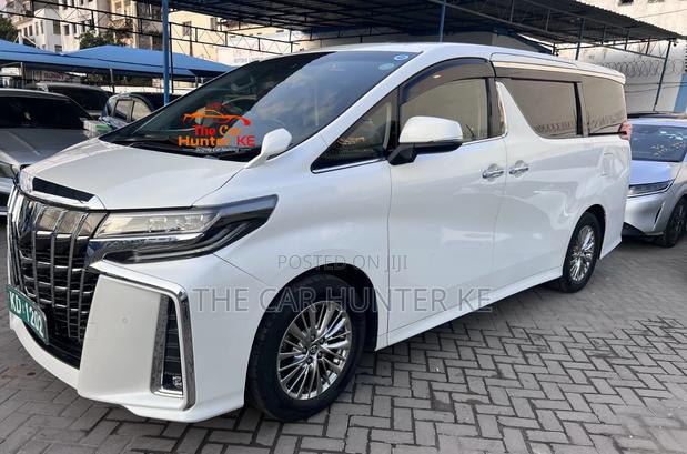 Toyota Alphard 2.5 Petrol FWD 2020 White