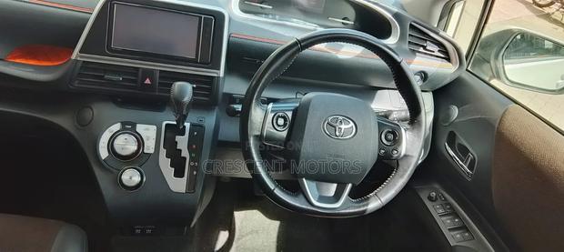 Toyota Sienta 2020 Pearl