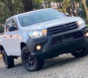 Toyota Hilux 2019 White for sale