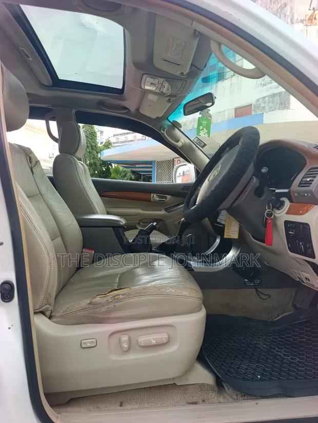 Toyota Land Cruiser Prado 2008 White