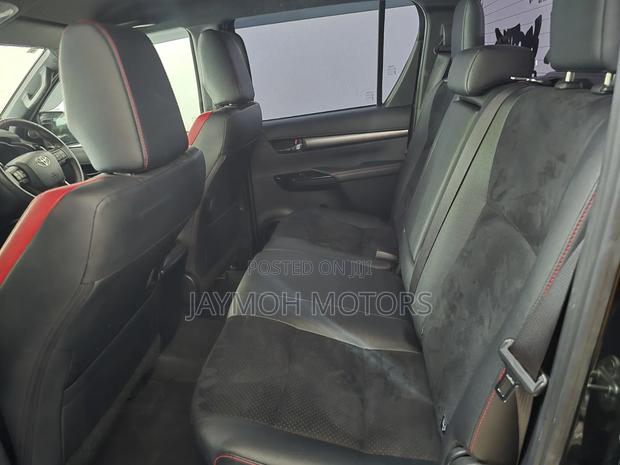 Toyota Hilux 2023