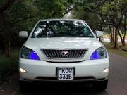 Toyota Harrier 2012 White for sale