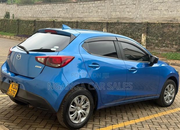 Mazda Demio 2017 Blue