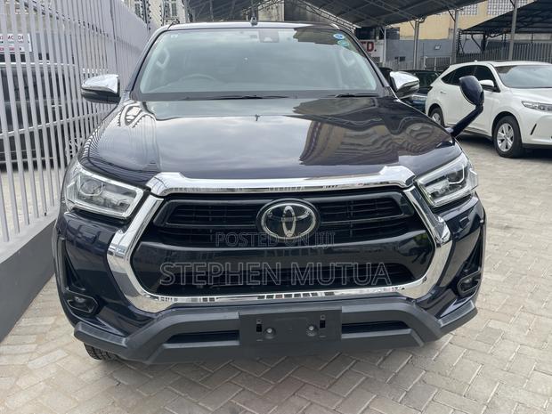 Toyota Hilux Revo Double Cab Deisel 2.4 AWD 2021 Blue