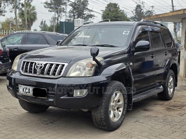 Toyota Land Cruiser 2008 Black