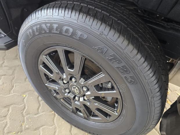 Toyota Land Cruiser Prado 2024 Gold