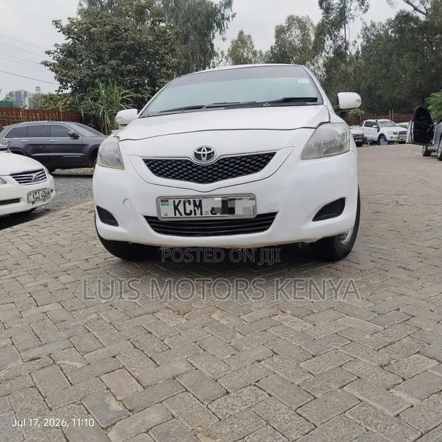 Toyota Belta 2009 White