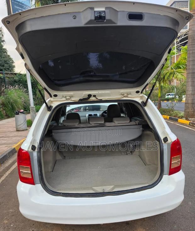 Toyota Corolla Fielder 2009 White