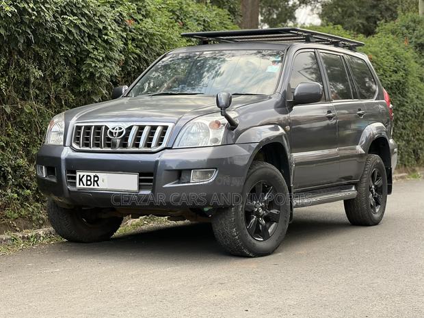 Toyota Land Cruiser Prado 3.0 D-4D 5dr 2005 Black