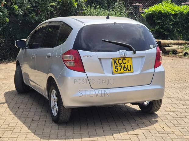 Honda Fit 2008 Silver