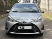 Toyota Vitz 2017 Silver for sale