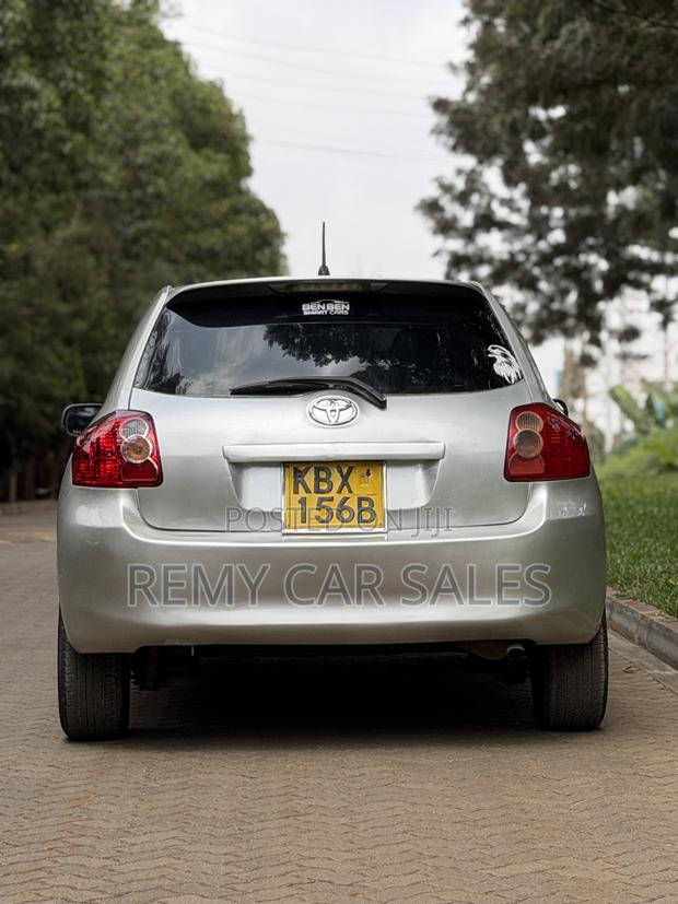 Toyota Auris 2007 Silver