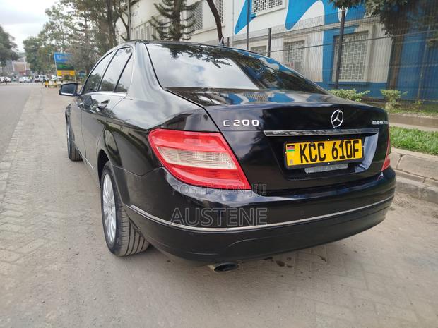 Mercedes-Benz C200 2008 Black