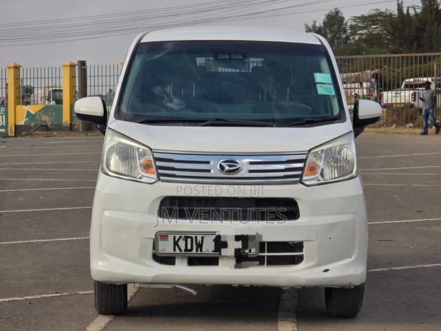 Daihatsu Move 2018 White
