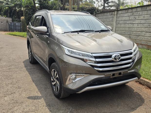 Toyota Rush 2019 Gray
