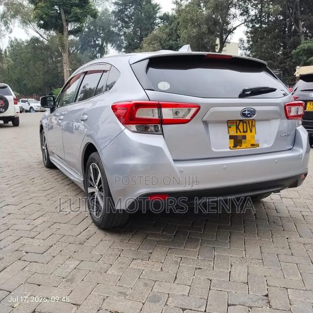 Subaru Impreza 2018 Silver