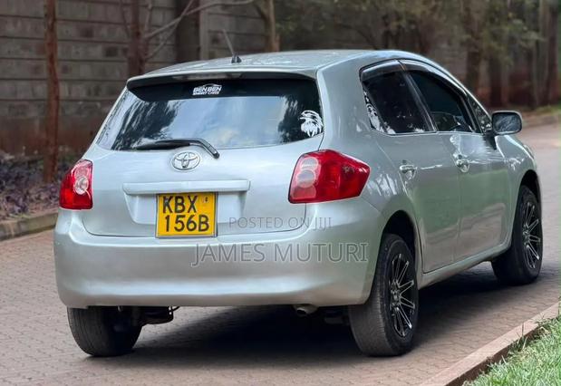 Toyota Auris 2004 Silver