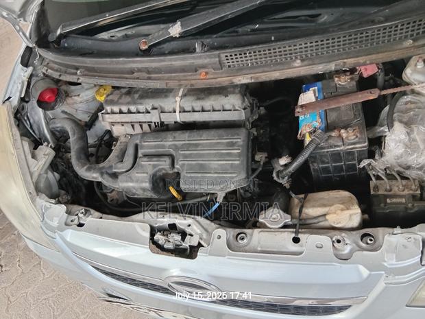 Daihatsu Mira 2011 Silver