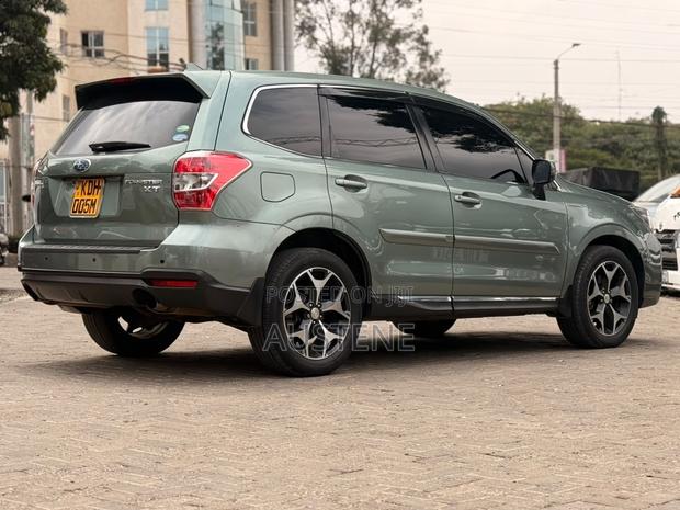 Subaru Forester 2015 Green
