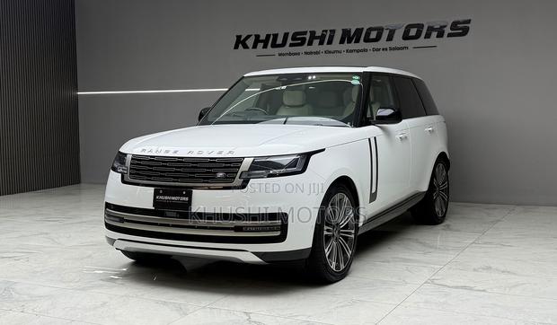 Land Rover Range Rover 2022 White