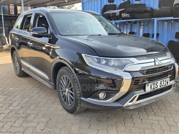 Mitsubishi Outlander 2019 Black