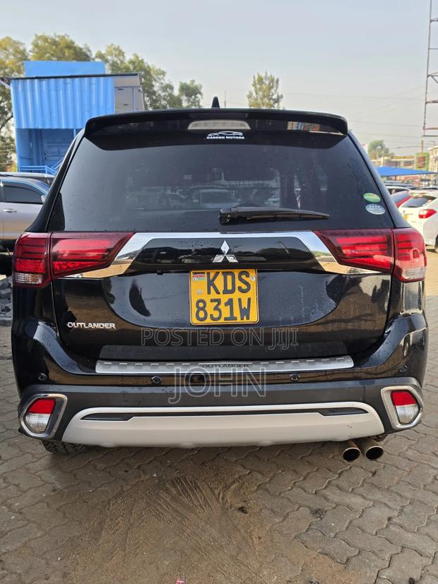 Mitsubishi Outlander 2019 Black