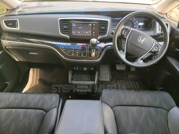 Honda Odyssey 2.0 Hybrid (7 seater) 2019 Black
