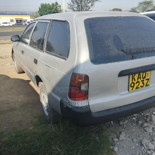 Toyota Corolla 2004 Silver