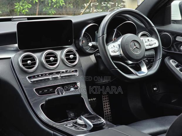 Mercedes-Benz C200 2019 White