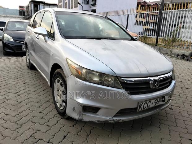 Honda Stream 2009 Silver