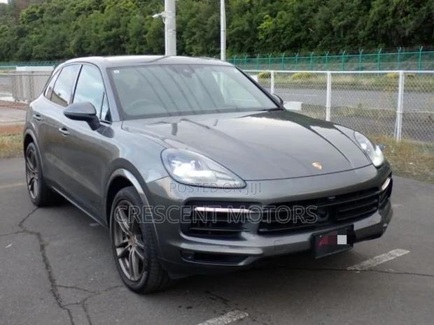 Porsche Cayenne 2020 Gray