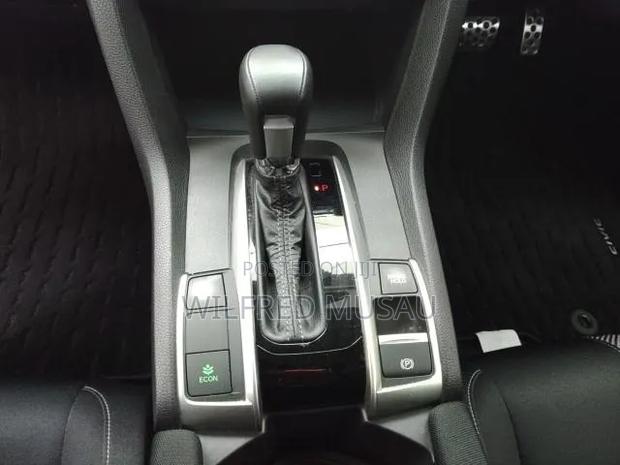 Honda Civic 2020 Silver