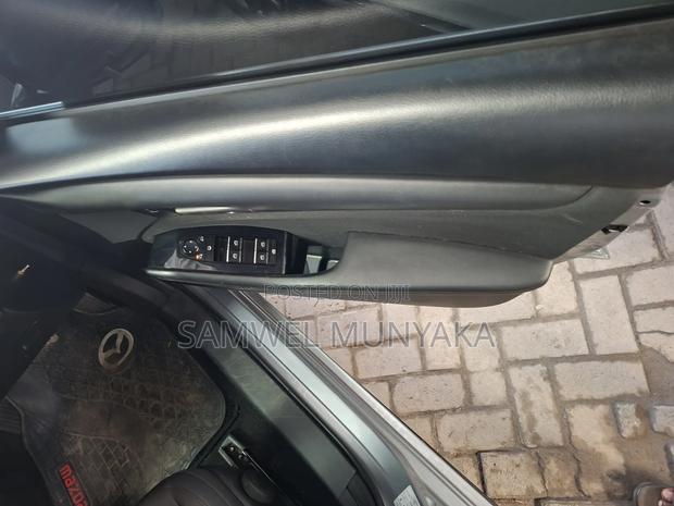 Mazda 3 2019 Silver