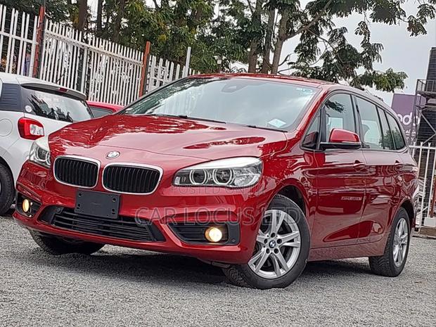 BMW 218i 2018 Red
